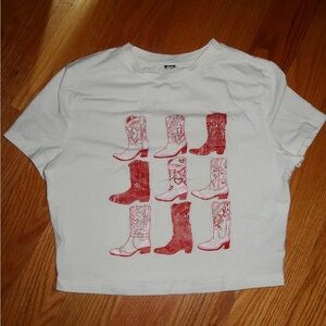 Shein cowboy boot T-shirt never worn cropped T-shirt size large